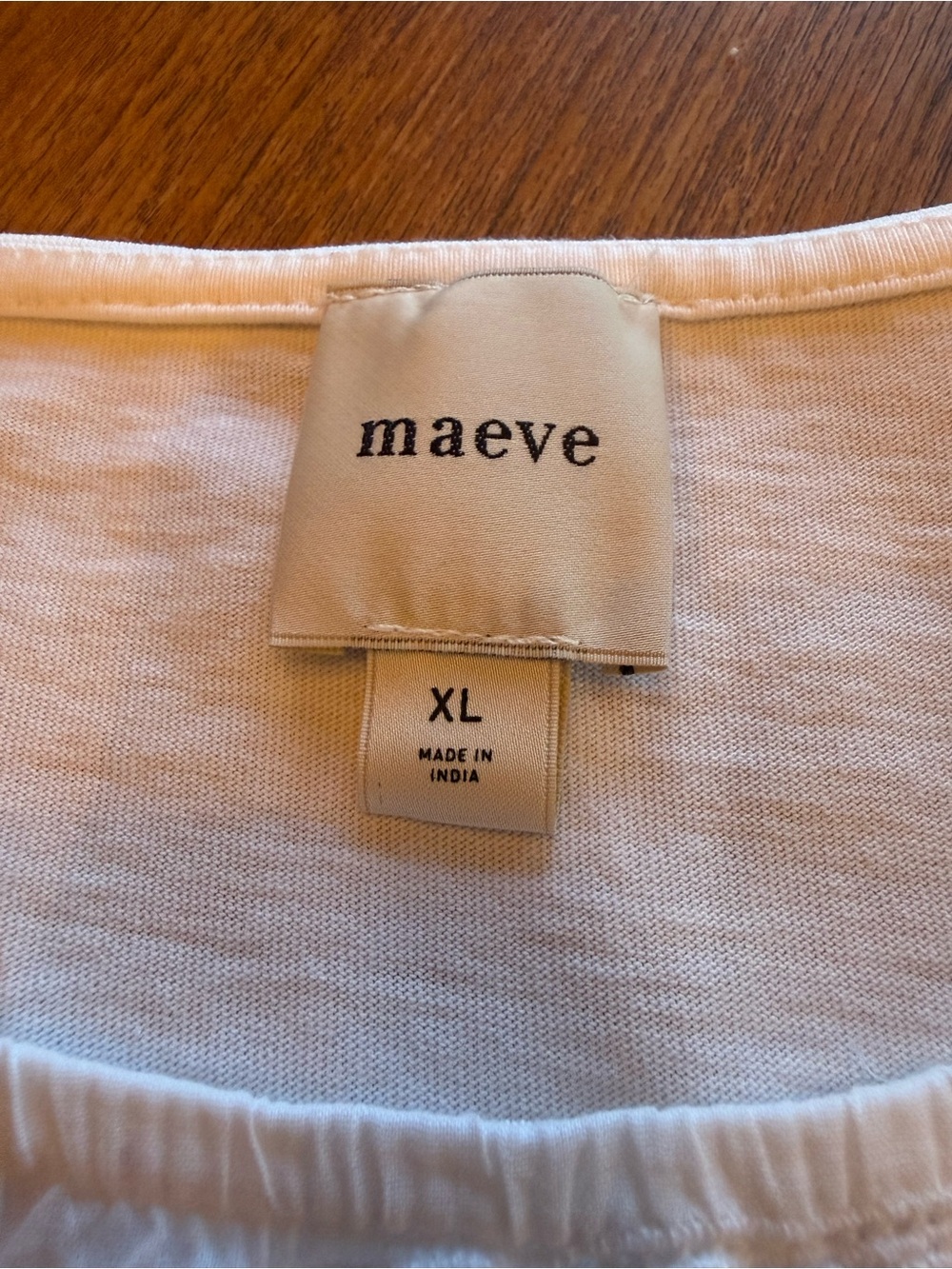 Maeve Floaty White Top - Picture 3 of 9